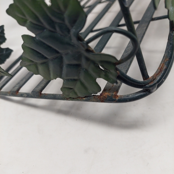 Wrought Iron Wine Basket 6 Bottle Caddy Leaf Grape Ivy Storage Decorative Tuscan - Picture 10 of 12